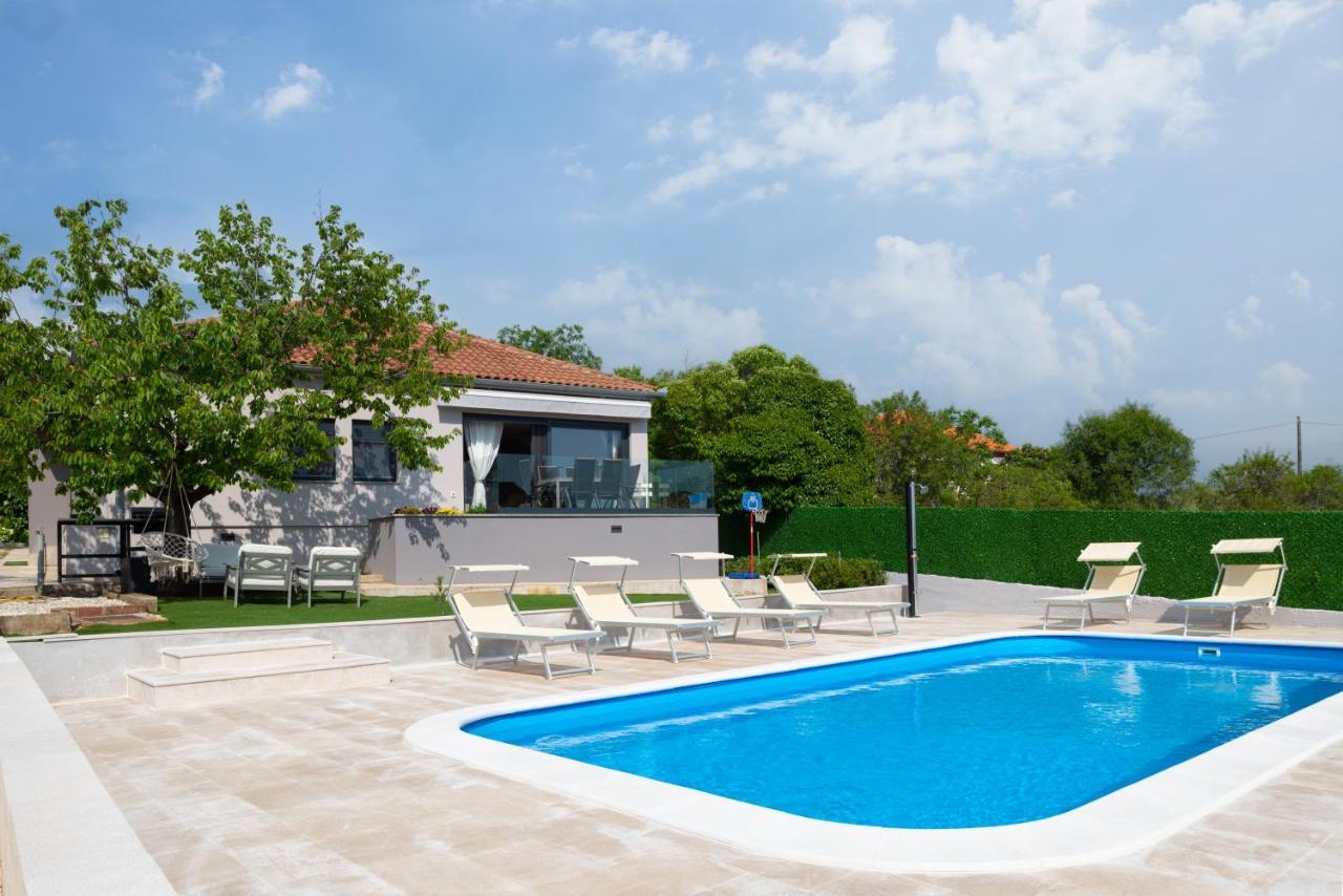 Villa Voyage *